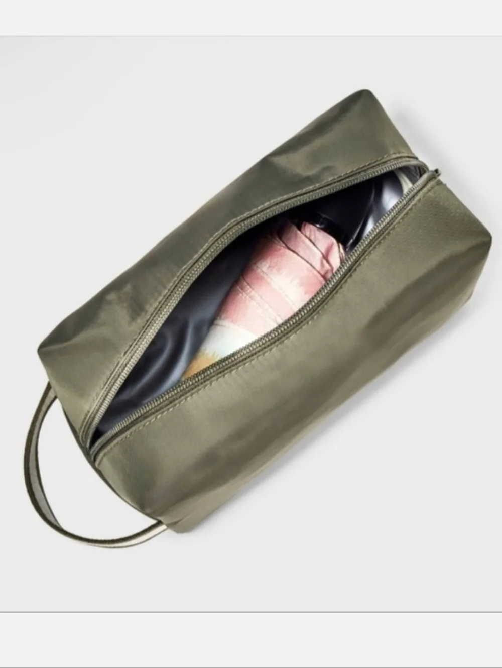 Cosmetics Bag Nylon Olive Green Cube Shape Makeup Storage Travel Pouch Dopp Kit
